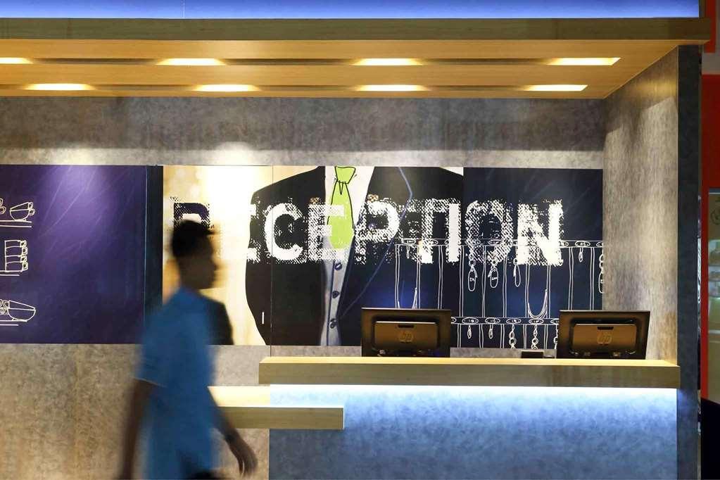 Cordia Hotel Surabaya Airport - Hotel Dalam Bandara - Formerly Ibis Budget Surabaya Airport Sidoarjo Eksteriør billede